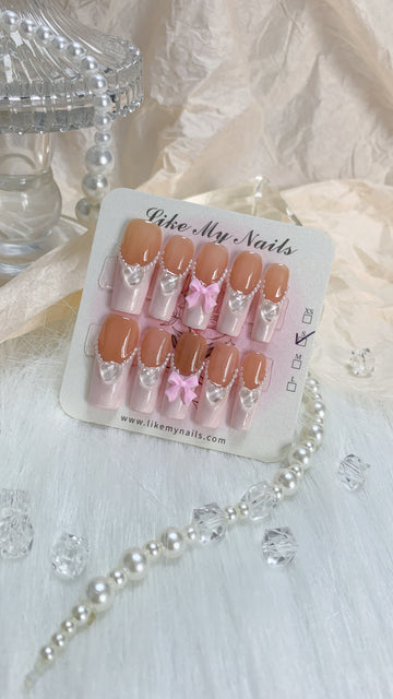 Satin Glimmer Heart